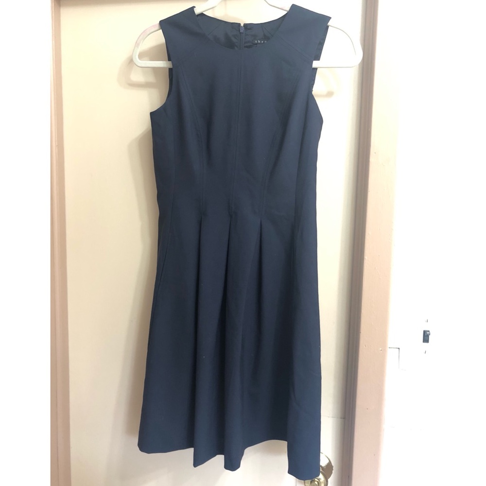 Theory dark navy/black a-line dress in sz 0